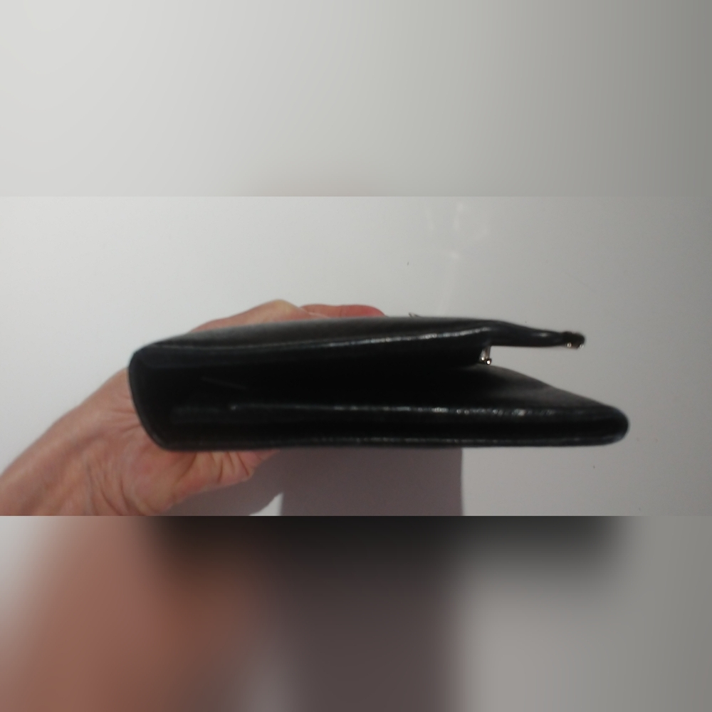 Ferragamo Long Black Women's Clutch Wallet with Silver Accents - Picture 8 of 13
